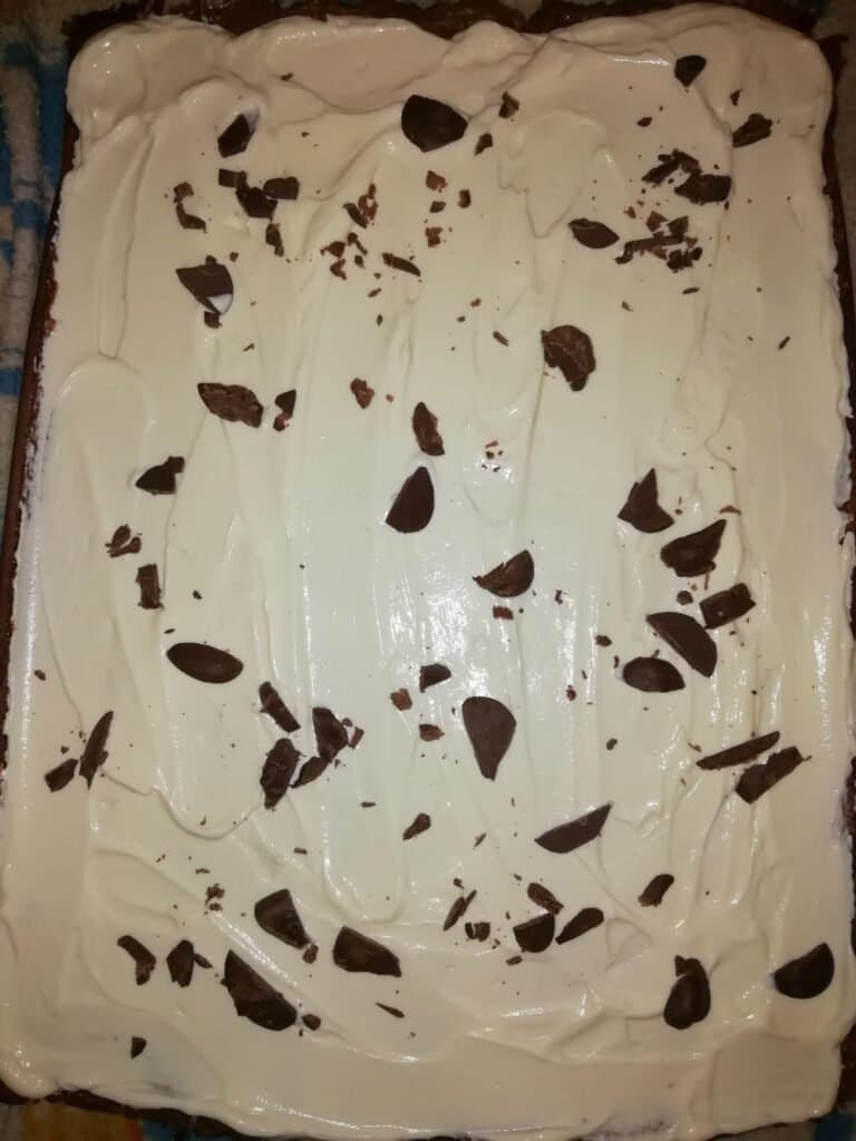 Ruladă cu cacao și fulgi de ciocolată - foto 10